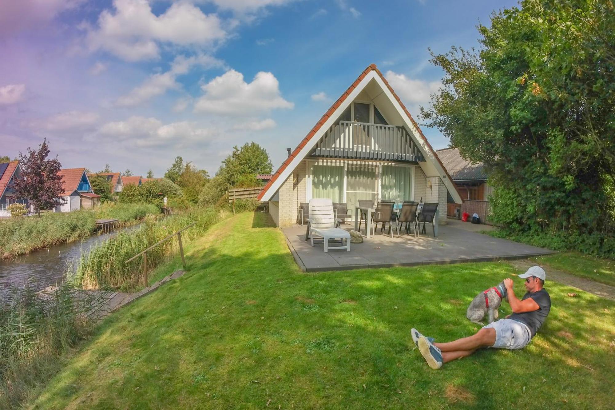 Sonnenhaus 6 Pers House With Sunny Terrace At A Typical Dutch Canal & By Lauwersmeer Lake. أنيوم المظهر الخارجي الصورة