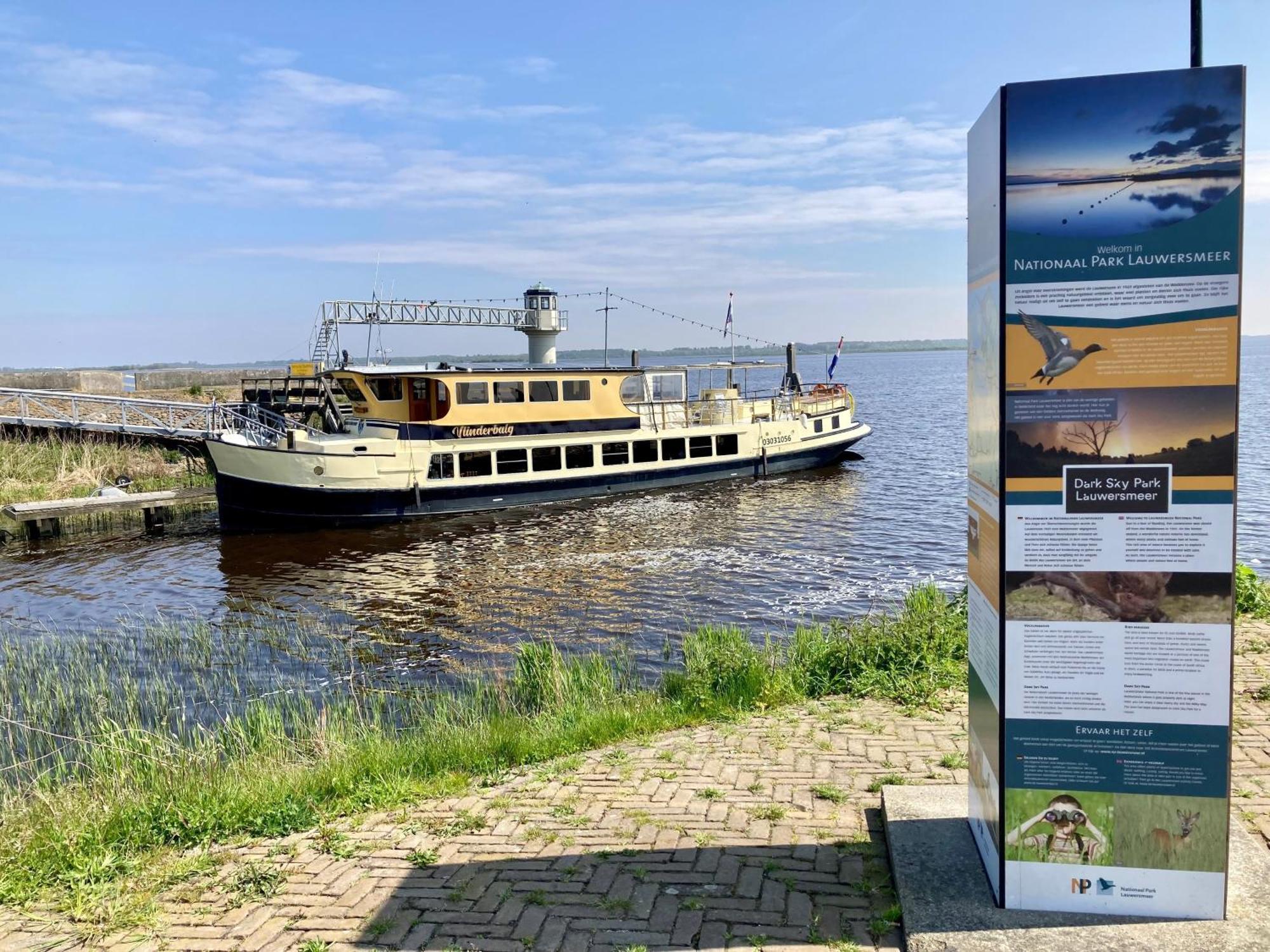 Sonnenhaus 6 Pers House With Sunny Terrace At A Typical Dutch Canal & By Lauwersmeer Lake. أنيوم المظهر الخارجي الصورة